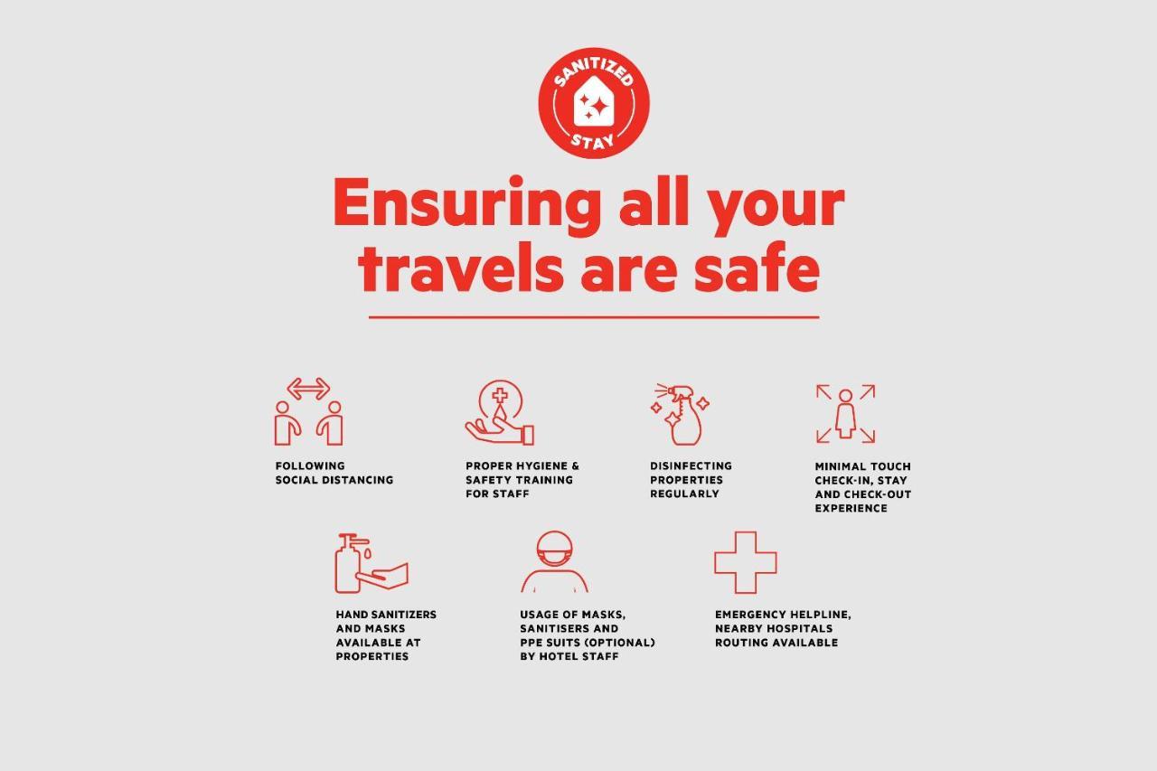 Vaccinated Staff - Oyo 1230 Kampoeng Osing Syariah Guesthouse Banyuwangi  Ngoại thất bức ảnh